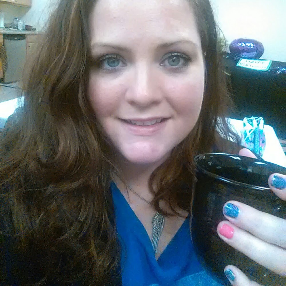 Meet your Posher, Mandilee